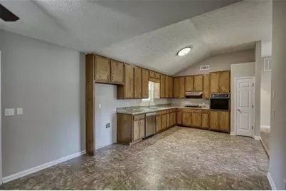 205 Lazy Hollow Ln, Covington, GA 30016 - Photo 16