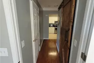 3334 Peachtree Rd NE, Atlanta, GA 30326 - Photo 22