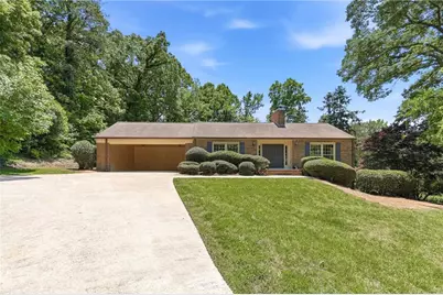 257 Club Drive, Gainesville, GA 30506 - Photo 4
