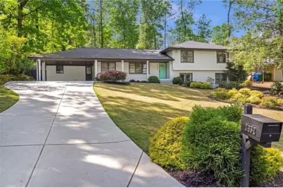 2632 Hawthorne Place NE, Atlanta, GA 30345 - Photo 2