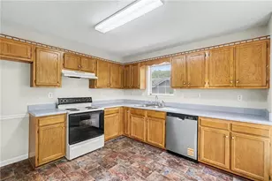 2158 Alyssa Ct, Lithia Springs, GA 30122 - Photo 12