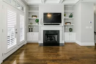 825 Virginia Park Cir NE, Atlanta, GA 30306 - Photo 12