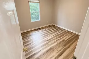 100 Horton Dr, Eatonton, GA 31024 - Photo 8