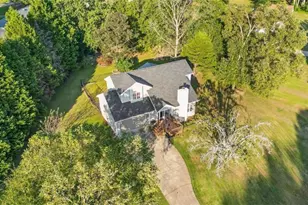 359 Scenic Ln, Auburn, GA 30011 - Photo 2