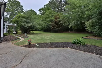 1853 Windcrest Drive SW, Lilburn, GA 30047 - Photo 30