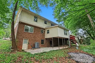 968 Abingdon Ct, Stone Mountain, GA 30083 - Photo 32