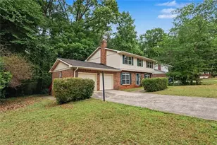 968 Abingdon Ct, Stone Mountain, GA 30083 - Photo 28