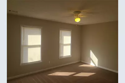 8010 Woodlake Drive, Riverdale, GA 30274 - Photo 14