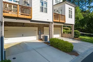 4149 Township Pkwy, Sandy Springs, GA 30342 - Photo 4