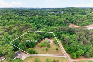 1207 Lakeland Dr, Toccoa, GA 30577 - Photo 4