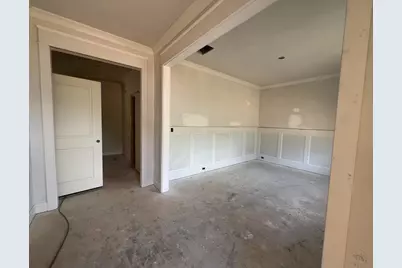 5667 Evelyn Lane, Flowery Branch, GA 30542 - Photo 4
