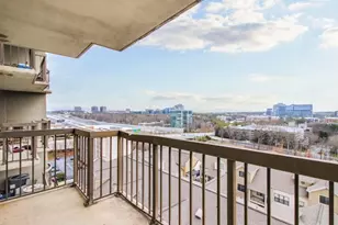 795 Hammond Dr, Atlanta, GA 30328 - Photo 22