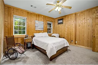 305 S Shore Drive, Newnan, GA 30263 - Photo 36