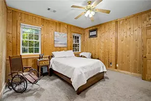 305 S Shore Dr, Newnan, GA 30263 - Photo 36
