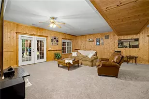 305 S Shore Dr, Newnan, GA 30263 - Photo 32