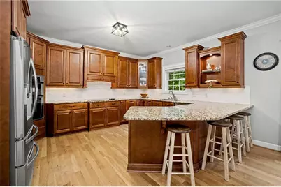 305 S Shore Drive, Newnan, GA 30263 - Photo 16