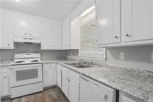 5342 Ridgemere Ct, Stone Mountain, GA 30083 - Photo 6