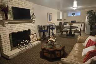 2900 Cherry Blossom Ln, Atlanta, GA 30344 - Photo 6