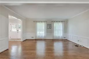 5699 Bend Creek Rd, Atlanta, GA 30338 - Photo 10