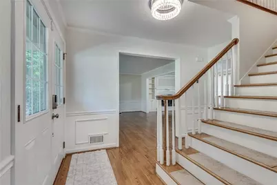 5699 Bend Creek Road, Atlanta, GA 30338 - Photo 8