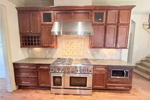 2036 Westwood Cir SE, Smyrna, GA 30080 - Photo 10