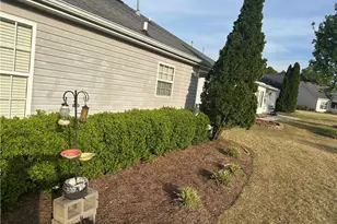 742 Jacoby Dr, Loganville, GA 30052 - Photo 38