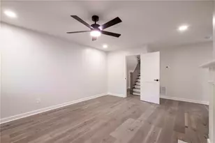 3798 Ashford Lake Ct NE, Brookhaven, GA 30319 - Photo 14