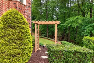 5548 Farmside Way, Johns Creek, GA 30022 - Photo 12