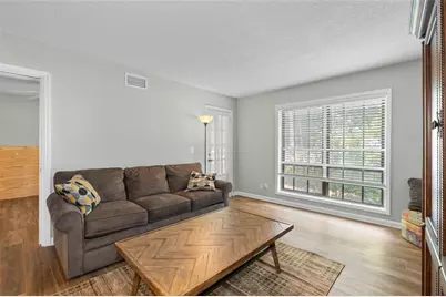 6851 Roswell Road #H18, Atlanta, GA 30328 - Photo 8