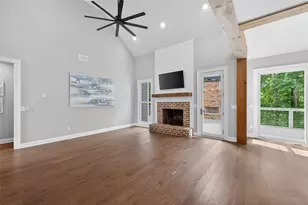 2686 Tammi Ln, Gainesville, GA 30506 - Photo 8