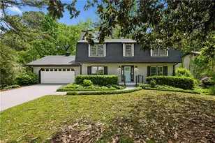 2772 Dunnington Cir, Atlanta, GA 30341 - Photo 2