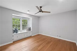 2772 Dunnington Cir, Atlanta, GA 30341 - Photo 32