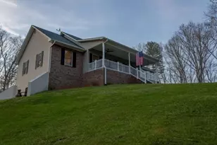 141 Chambers Mountain, Mineral Bluff, GA 30559 - Photo 4