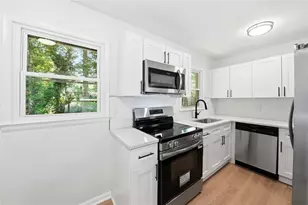 275 Dink Ln SE, Marietta, GA 30060 - Photo 6