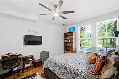 923 Katie Kerr Drive, Decatur, GA 30030 - Photo 4