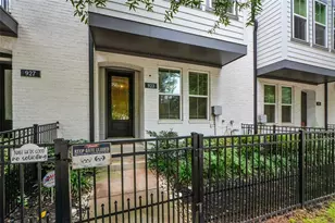 923 Katie Kerr Dr, Decatur, GA 30030 - Photo 1