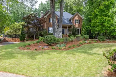 2785 Saddlebrook Way NW, Marietta, GA 30064 - Photo 2