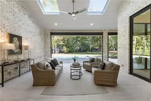 141 N Trace, Alpharetta, GA 30009 - Photo 10