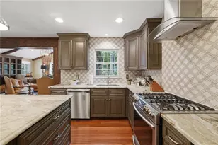 806 Marbrook Dr, Lawrenceville, GA 30044 - Photo 12