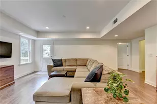 4555 E Point Dr, Cumming, GA 30041 - Photo 48