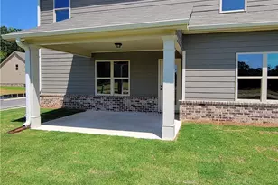 1066 Lakeview Oaks Ct, Grayson, GA 30017 - Photo 4