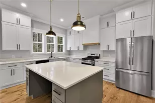3369 Dodson Dr, East Point, GA 30344 - Photo 14