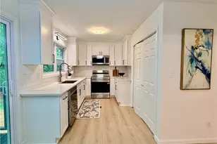499 Hearth Pl, Lawrenceville, GA 30043 - Photo 14