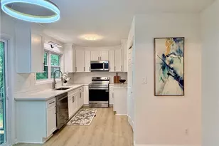 499 Hearth Pl, Lawrenceville, GA 30043 - Photo 12