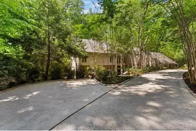 4040 Whitewater Creek Road NW, Atlanta, GA 30327 - Photo 4