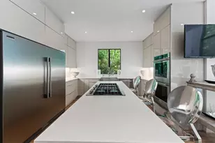 4040 Whitewater Creek Rd NW, Atlanta, GA 30327 - Photo 28
