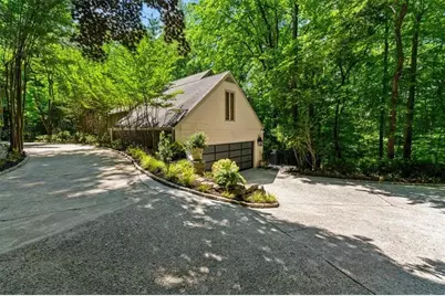 4040 Whitewater Creek Road NW, Atlanta, GA 30327 - Photo 80