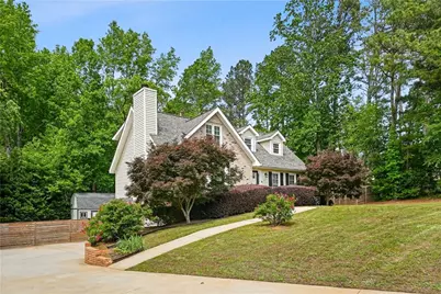 2320 Brownstone Court NE, Marietta, GA 30062 - Photo 4