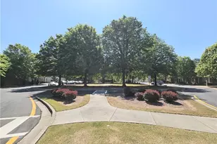 7044 Elmwood Ridge Ct, Atlanta, GA 30340 - Photo 4