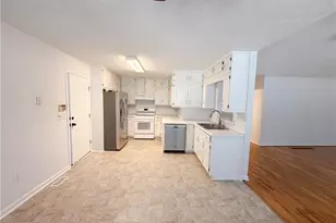 1556 Wynfield Ct, Auburn, GA 30011 - Photo 2
